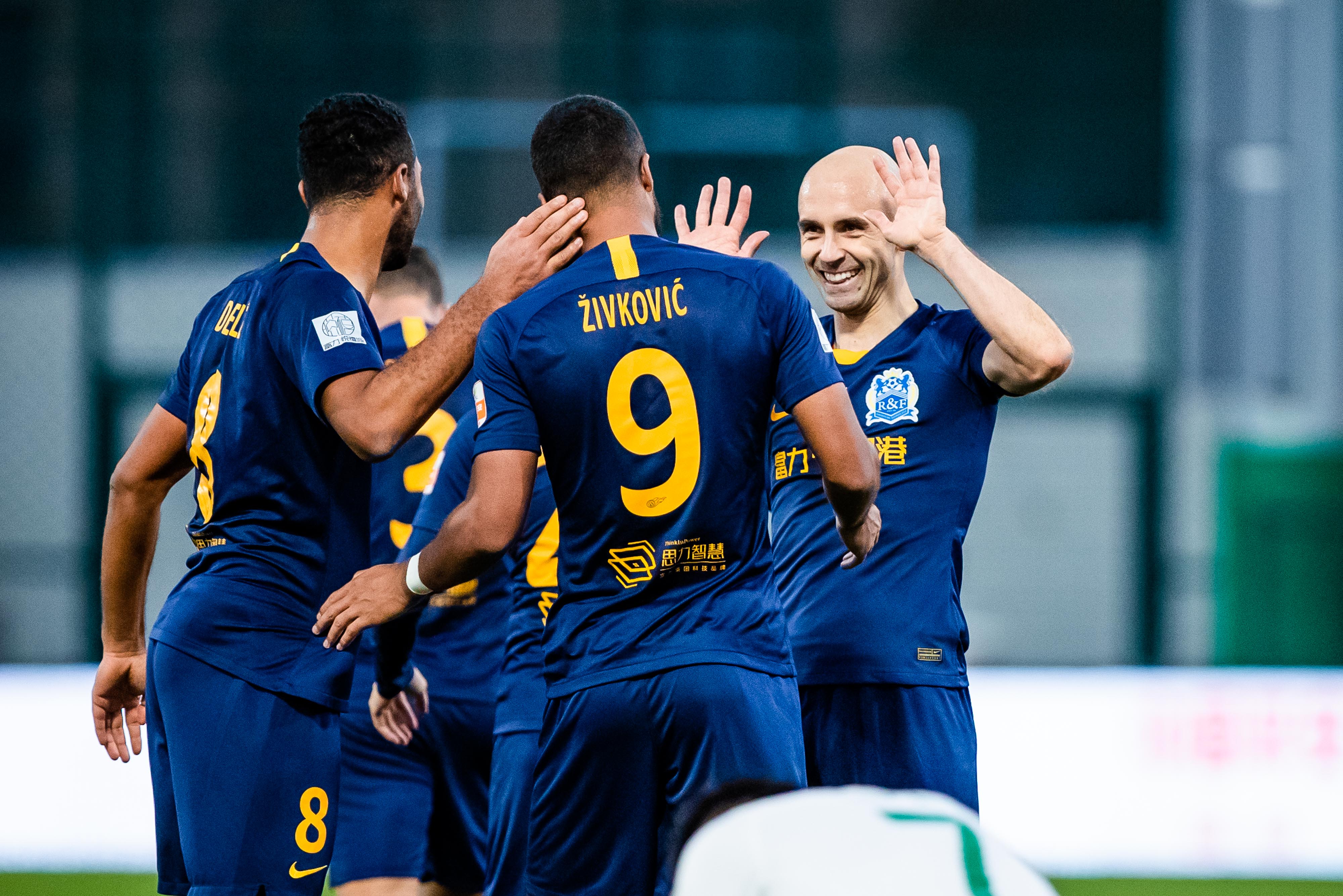 青岛黄海遭广州富力重创，难以挽回的简单介绍