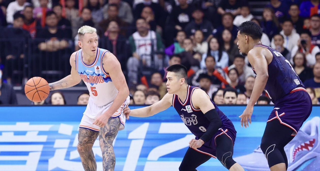 黑白直播-莱比锡铁卫哈尔斯凯迎来爆发式进攻的简单介绍