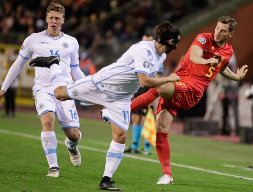 奥地利队在比赛中展现出优秀的球技和战术意识的简单介绍