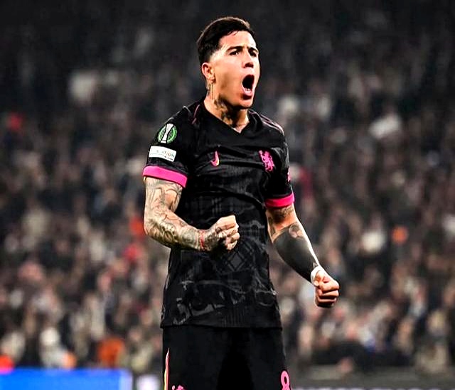 阿根廷队员在国际比赛中大放异彩 阿根廷队员在国际比赛中大放异彩