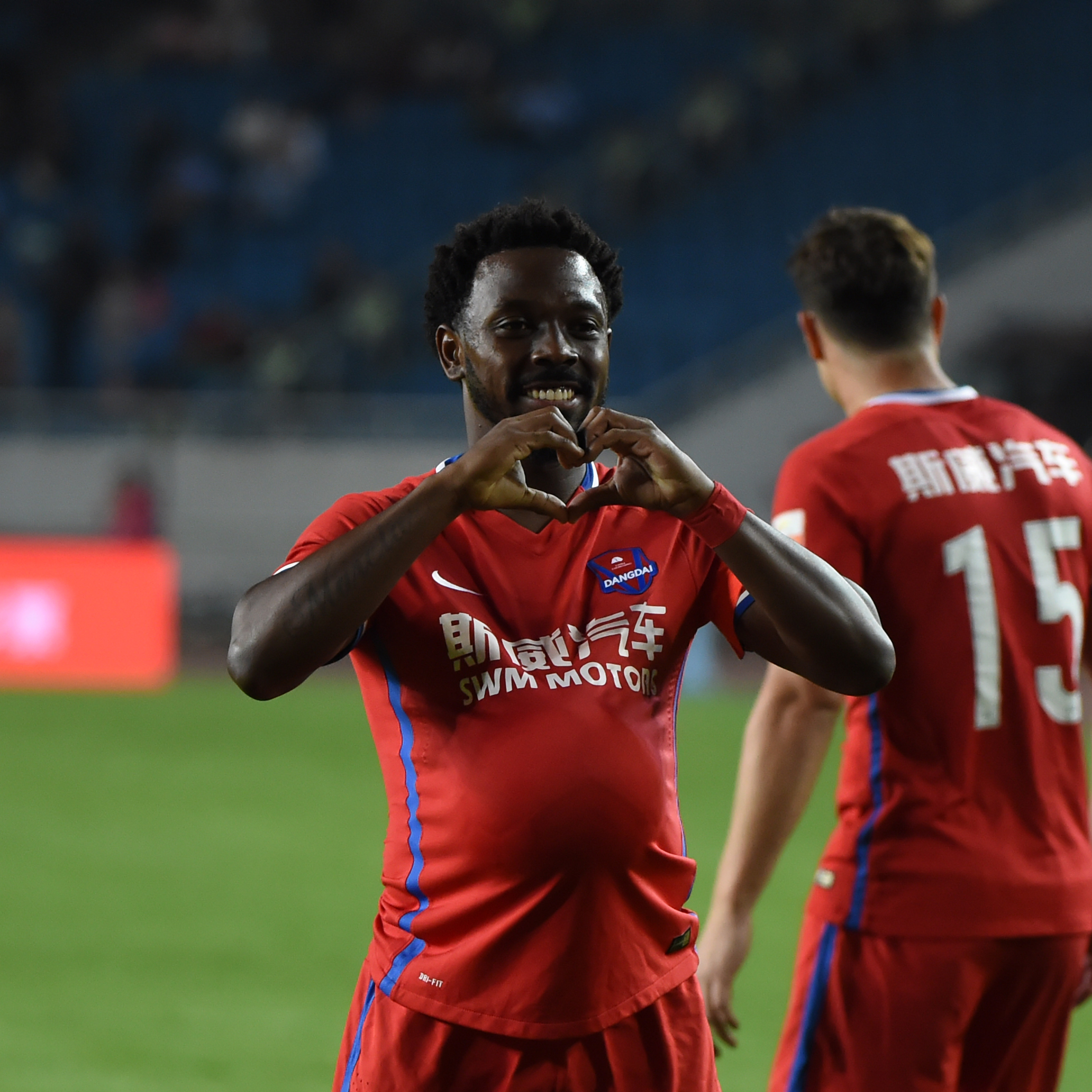 黑白直播nba在线观看-包含江苏苏宁主场战平重庆斯威，互交白卷的词条