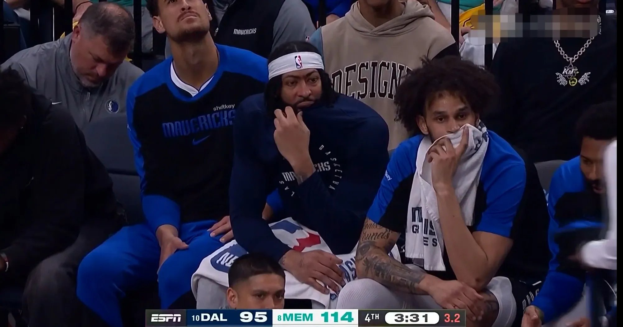 独行侠客场取胜灰熊,结束两连败 独行侠客场取胜灰熊,结束两连败