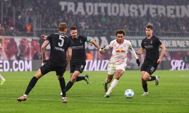 黑白直播-包含门兴格拉德巴赫主场击败对手，表现出色的词条