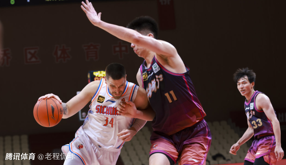 黑白直播体育-黑龙江男篮参加北方锦标赛夺冠