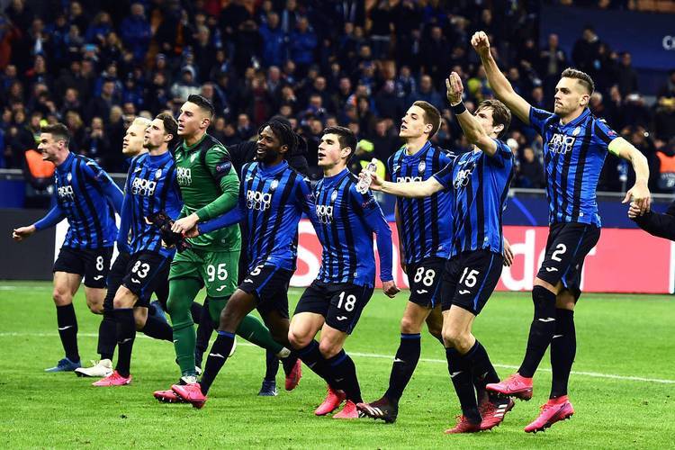 黑白直播免费体育直播-亚特兰大客场惨败，需总结失利迎战下轮的简单介绍