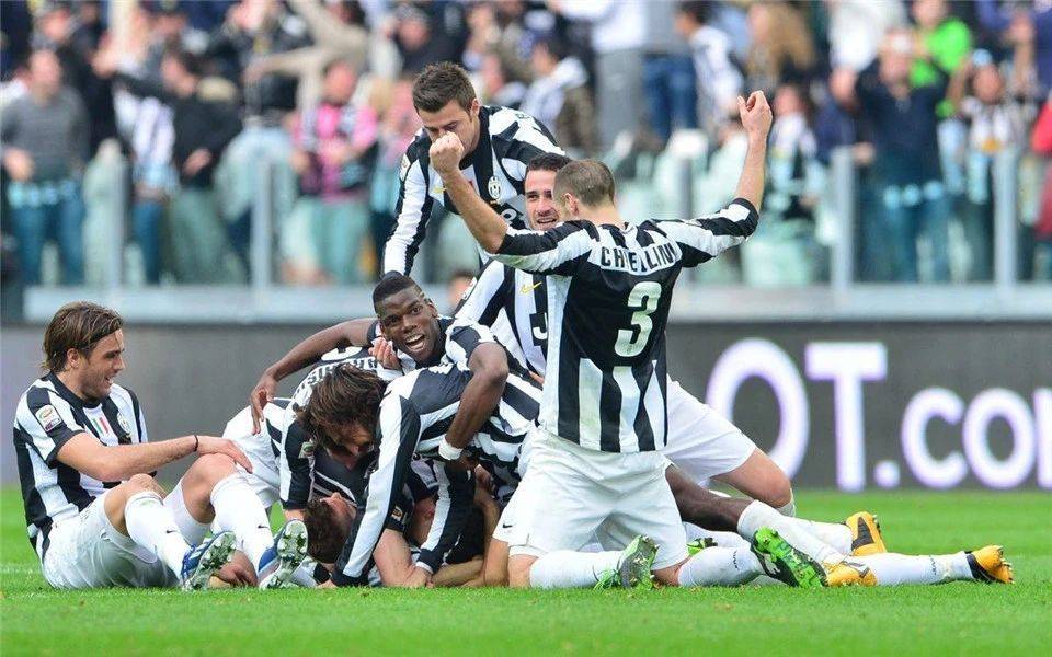 包含美洲杯焦点战：尤文vs曼城，逆转引发最新战报的词条