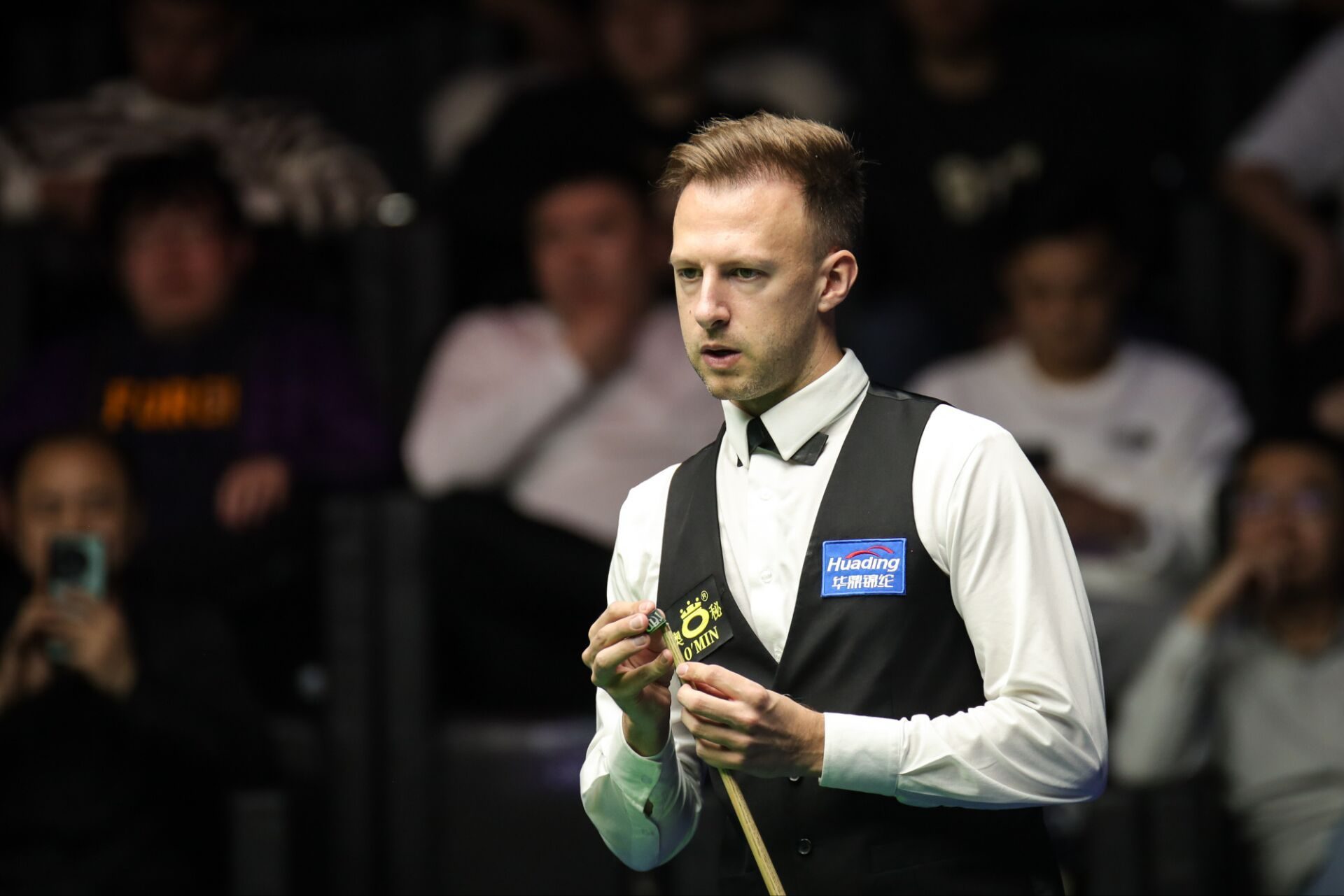 黑白直播网-奥地利选手在射箭比赛中力挫对手，夺得冠军