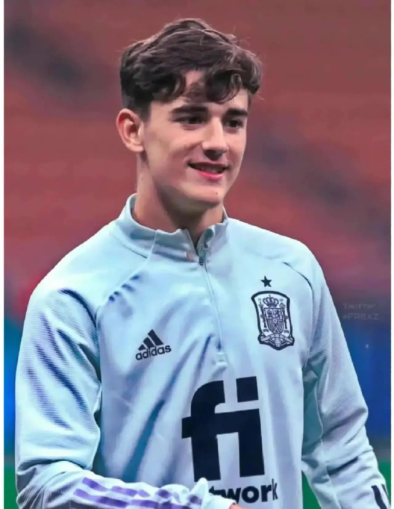 西班牙联赛崭露头角，年轻球员崭露头角的简单介绍