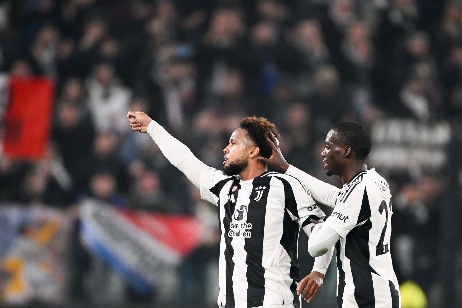 阿贾克斯客场逆转埃因霍温，豪取连胜