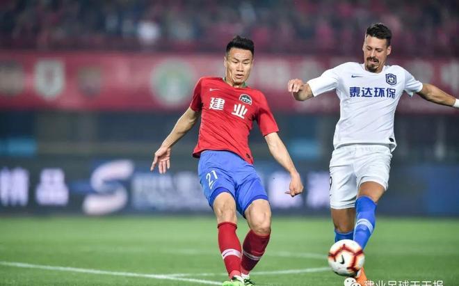 建业在主场遗憾战平天津泰达