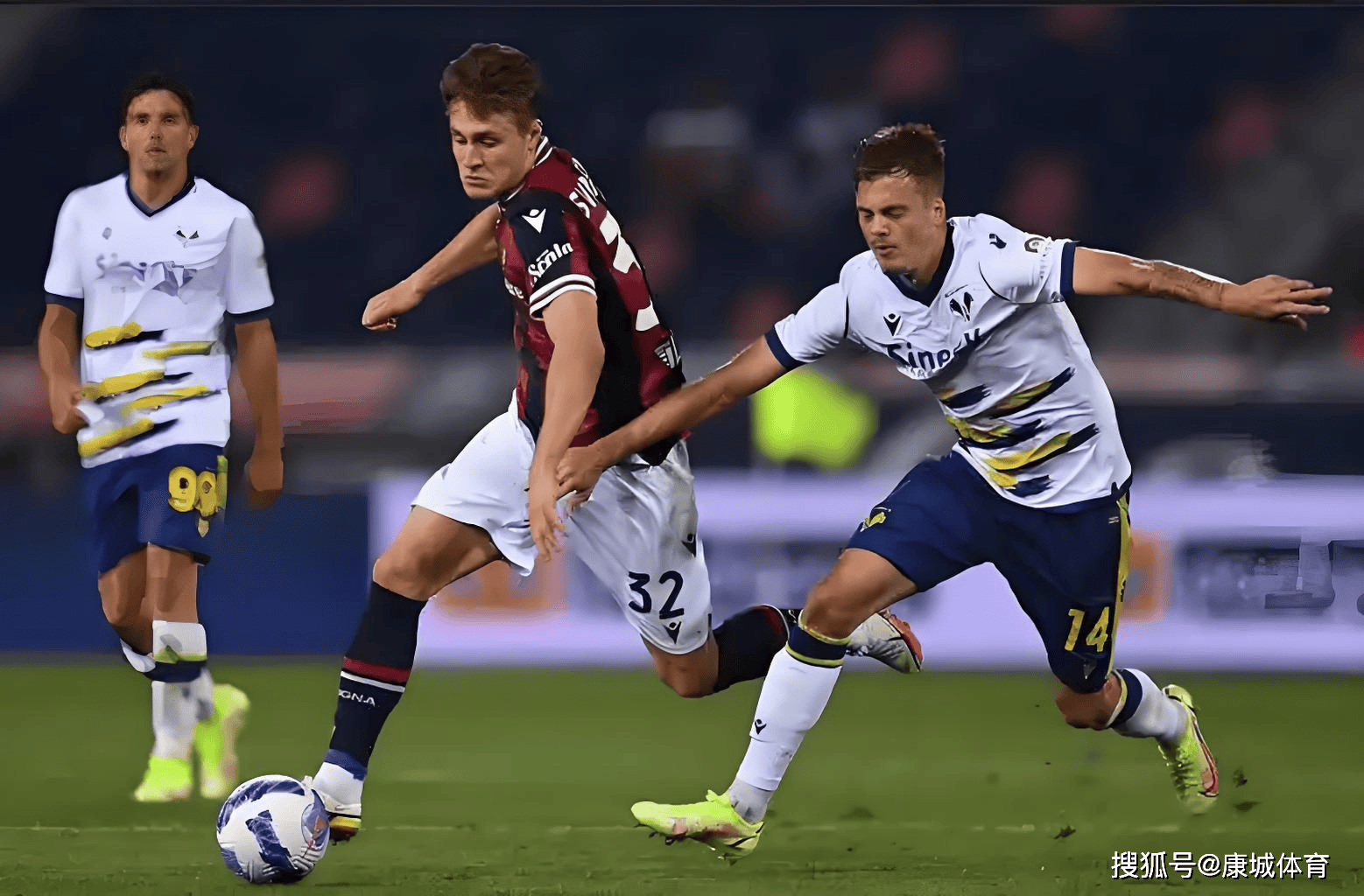 关于卡利亚里客场大胜，球队士气大增的信息