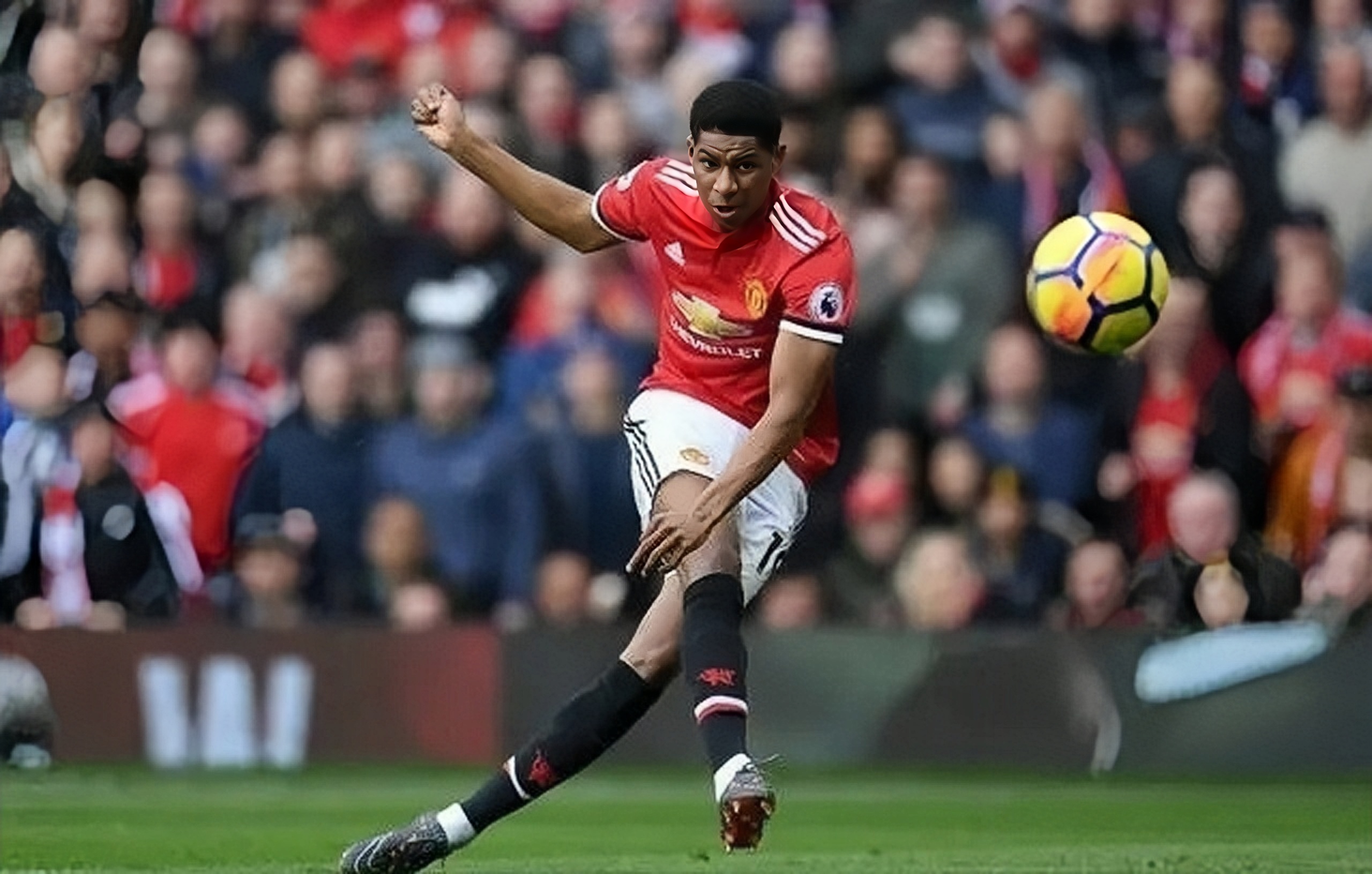 包含里昂翻盘利物浦，拉什福德状态火热的词条