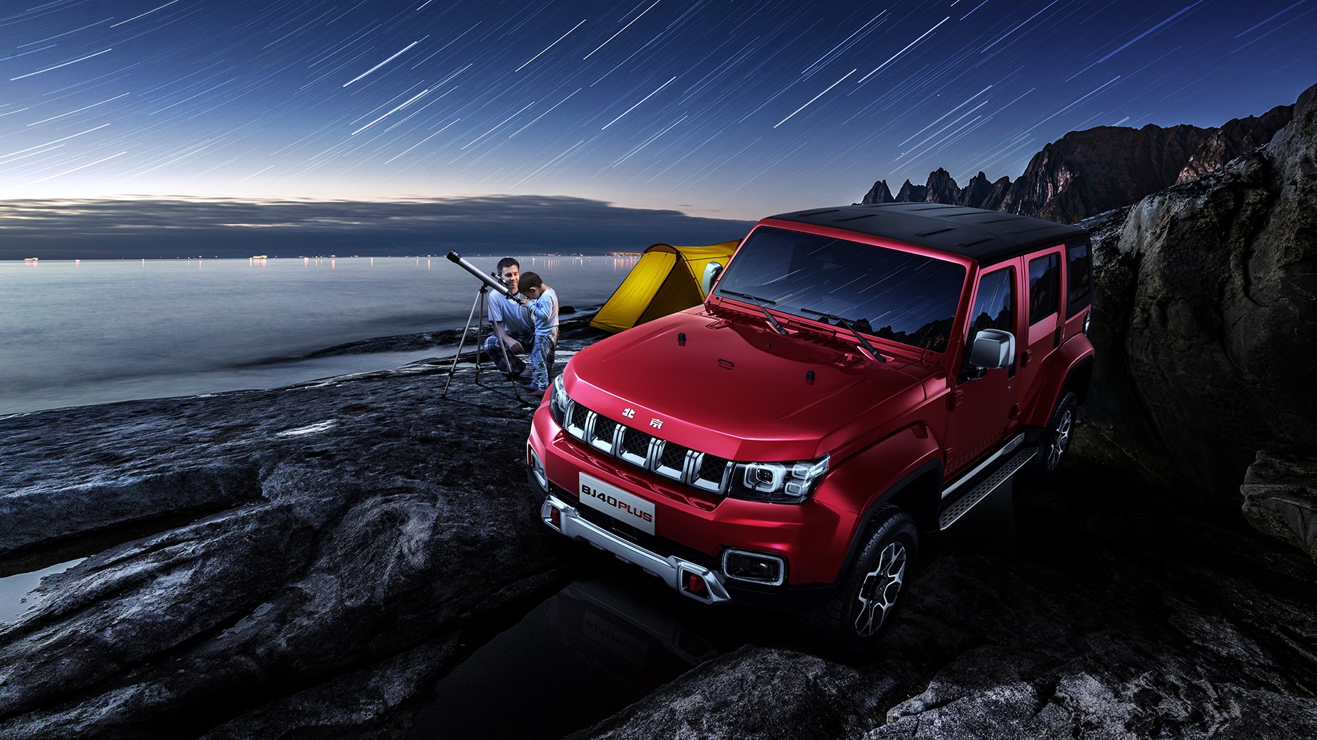 双线传奇，吉林队险胜独行侠，布克于F1揭幕战惊艳全场