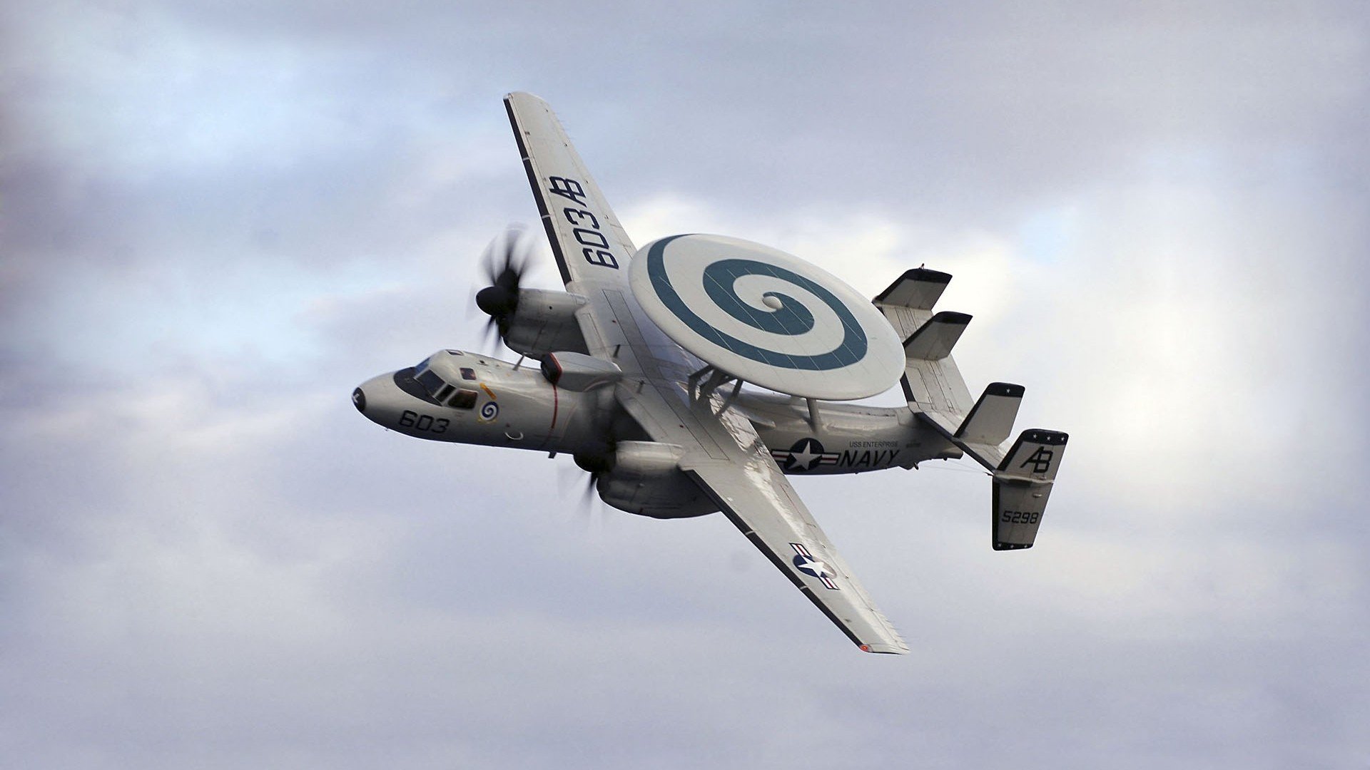 黑白直播免费体育直播-生死回合！利物浦饮恨，久保建英一传一射成亚洲之光