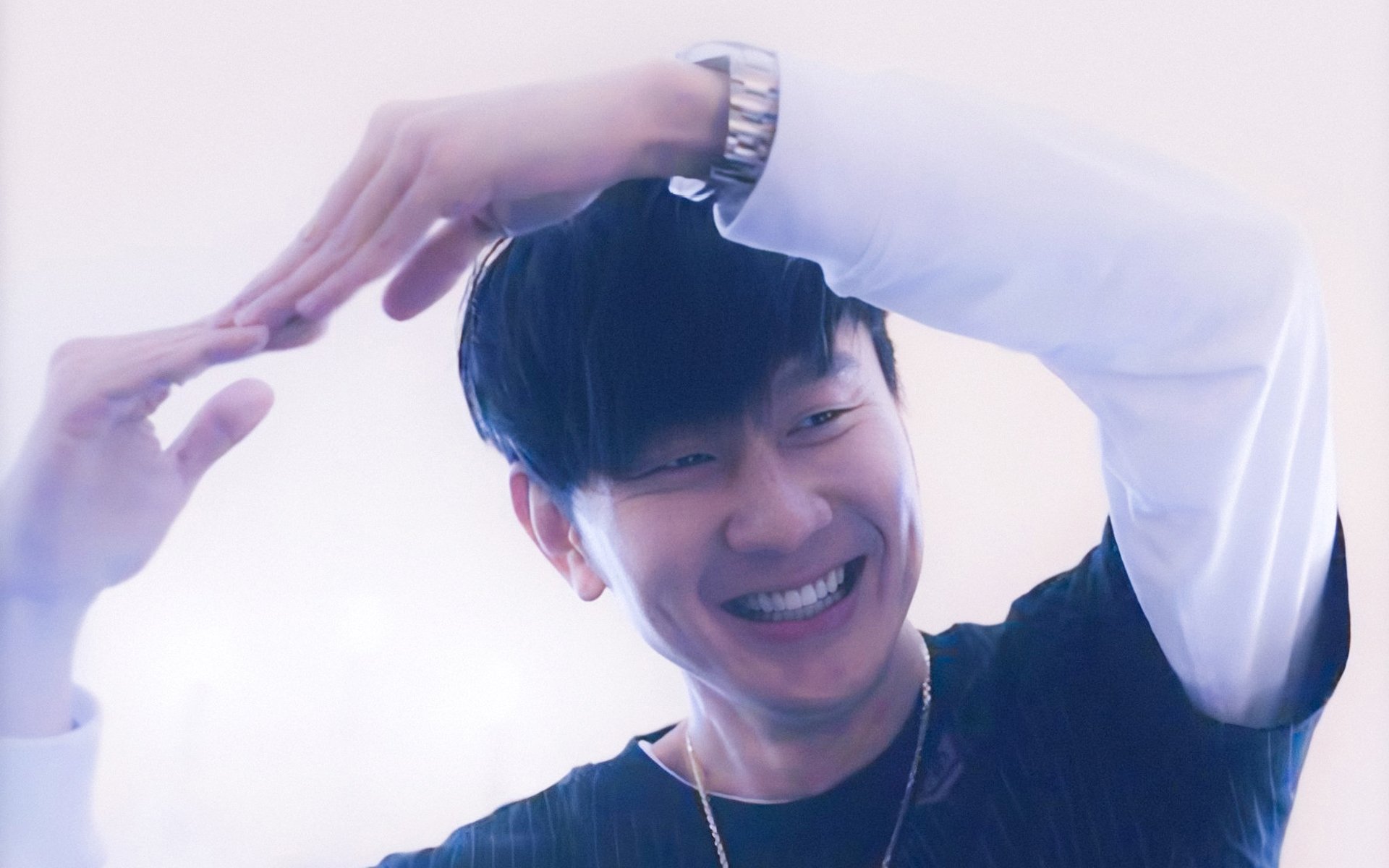 黄蓝对决,加克波关键战不手软,比利亚雷亚尔巅峰对决胜出新西兰