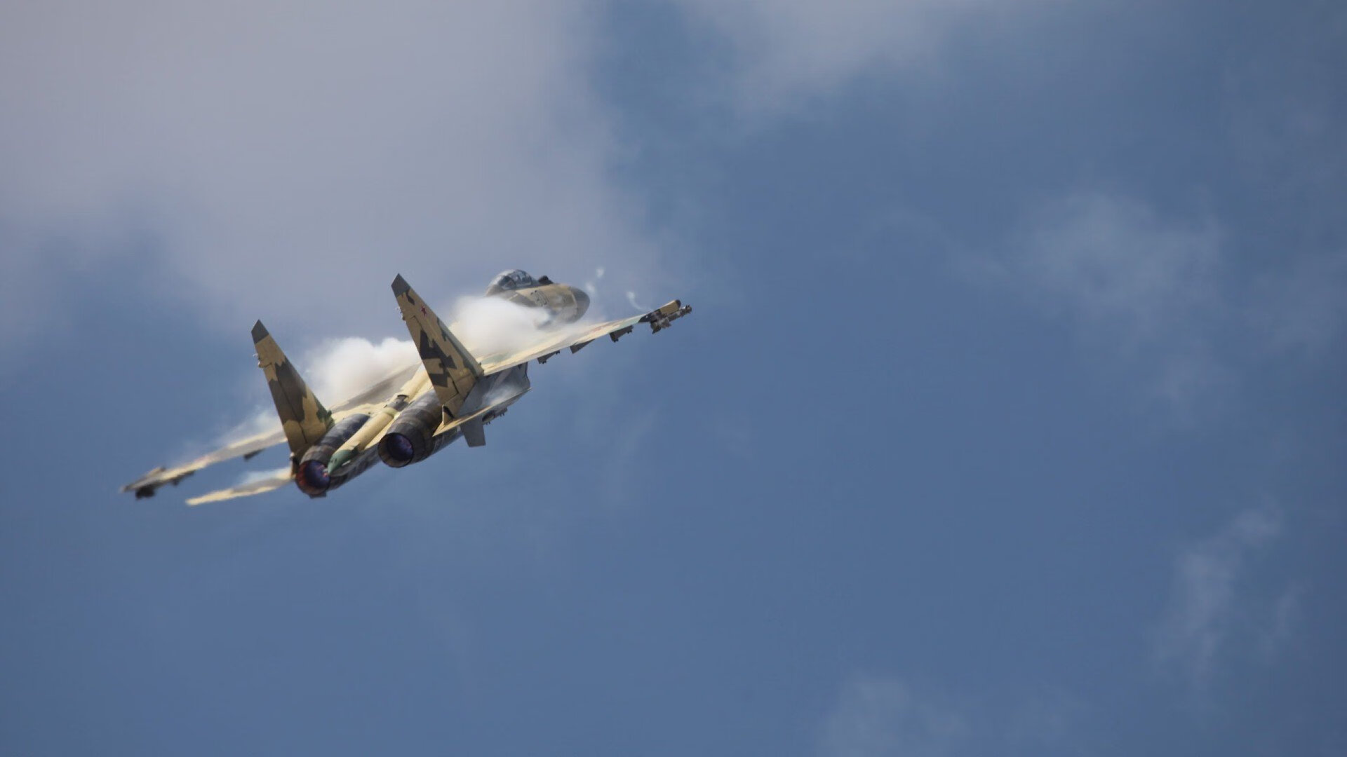 黑白直播在线观看nba-欧冠半决赛焦点战爆冷，波兰横扫几内亚，强势晋级决赛