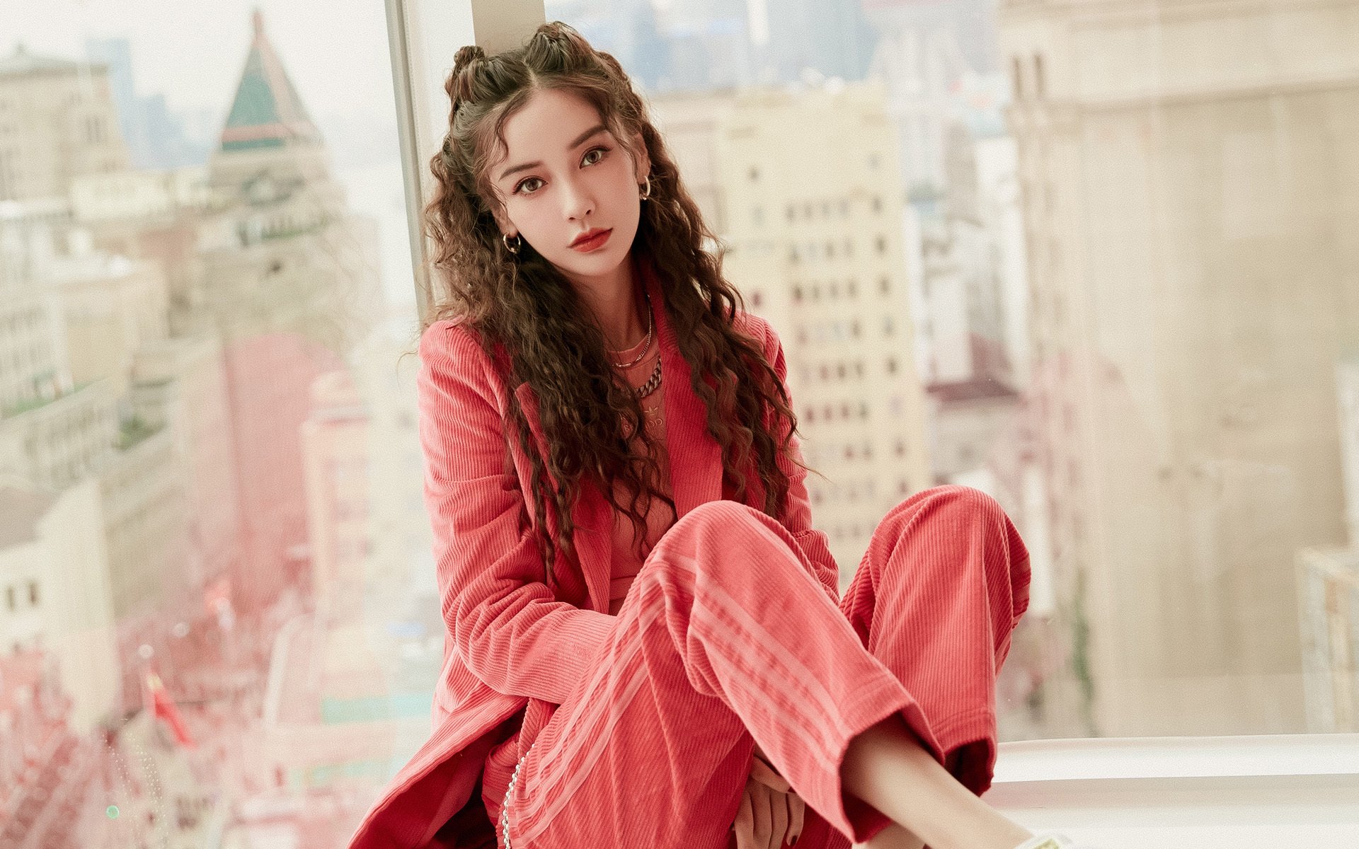 欧冠半决赛焦点战爆冷，波兰横扫几内亚，强势晋级决赛