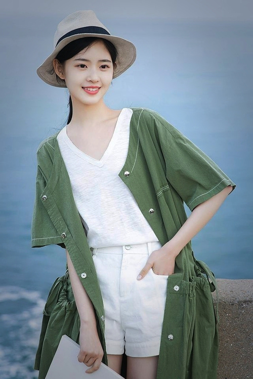 非洲雄鹰震翅南美，2026世界杯决赛，尼日利亚横扫智利，萨卡闪耀全场